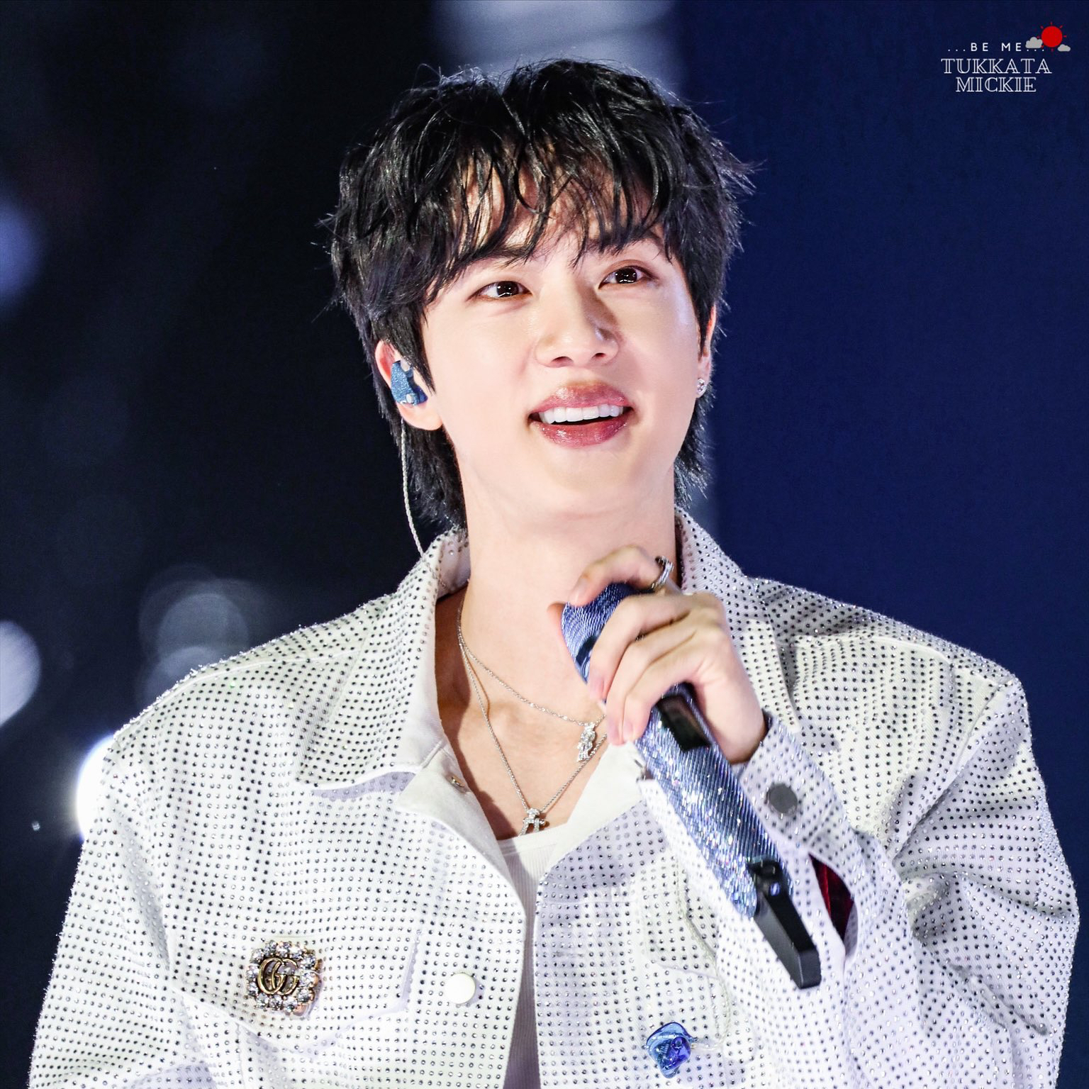 진 (방탄소년단) 최근 활동샷