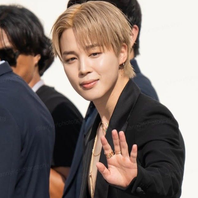 지민 (방탄소년단)의 비하인드 컷