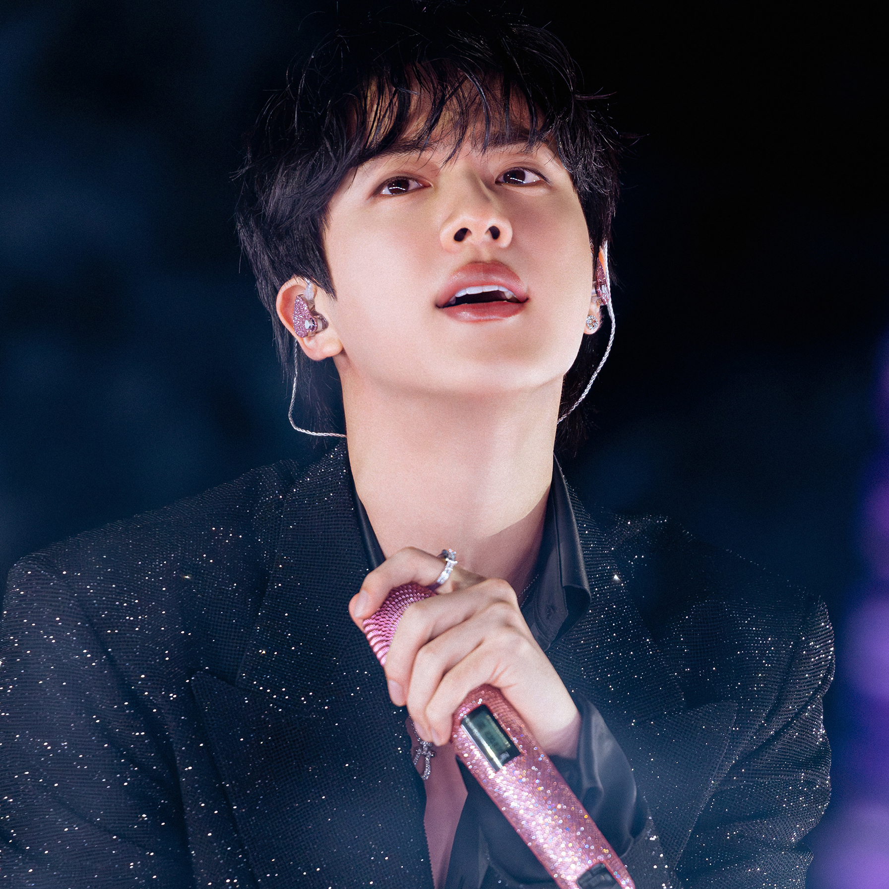 진 (방탄소년단)의 비하인드 컷