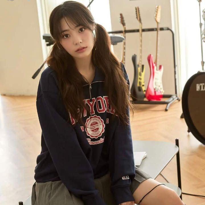 始燕 (QWER)的最新活動照片