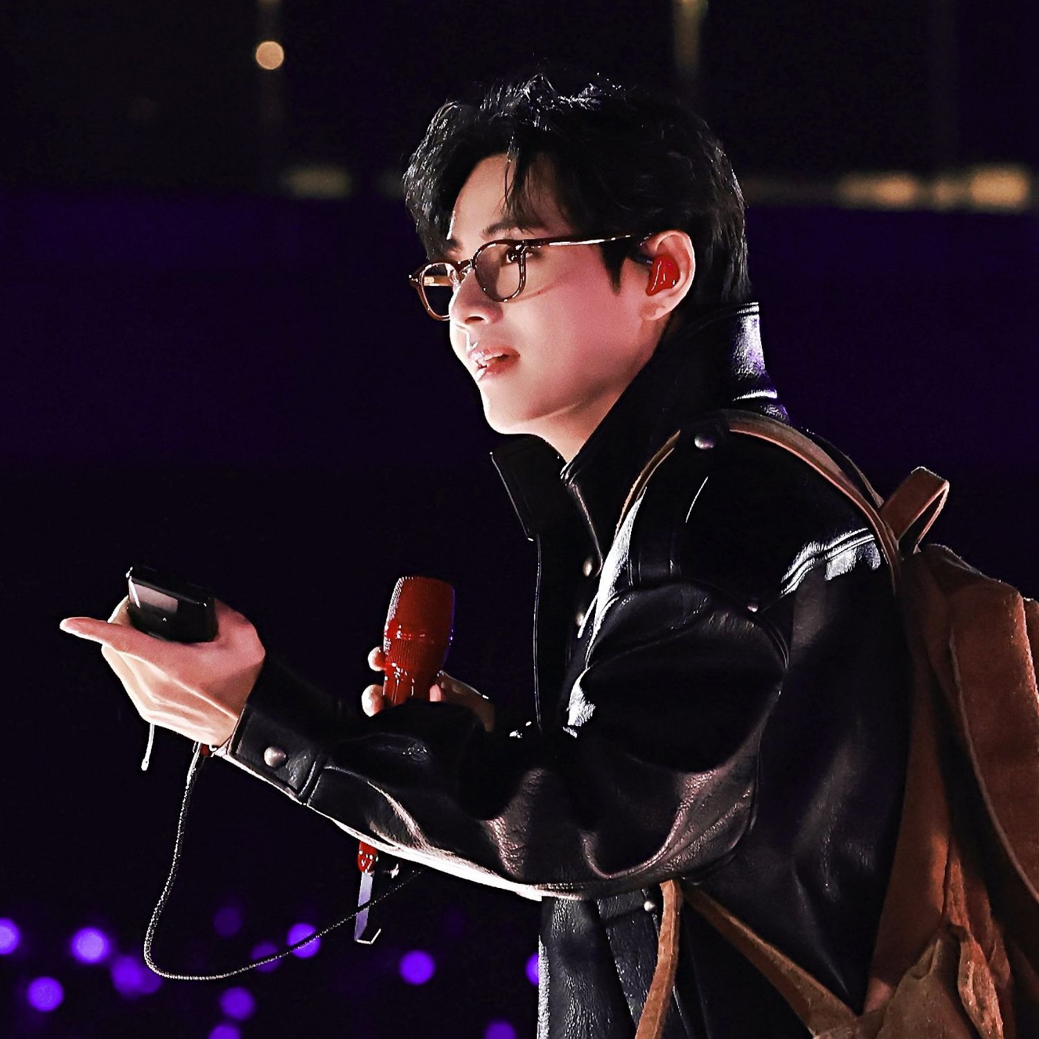 V (防弹少年团)的最新照片