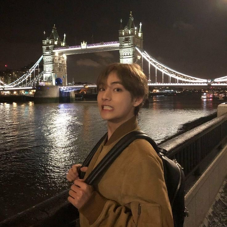 V (BTS)ファンが撮った瞬間