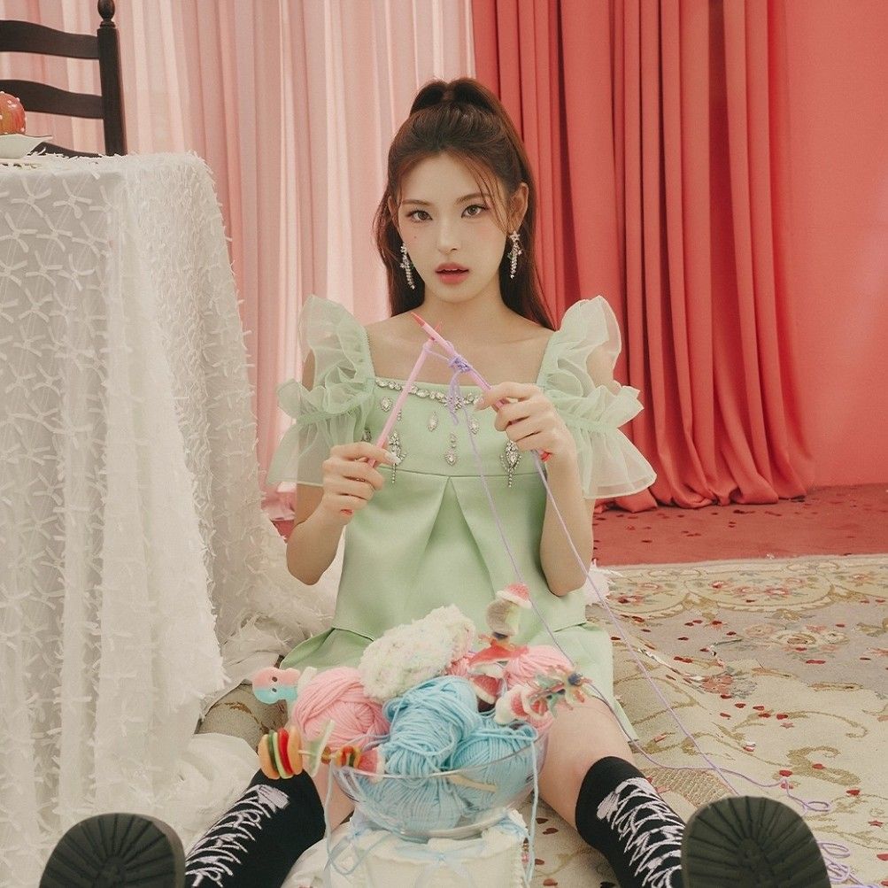 Recent activity shot of Mai (izna)