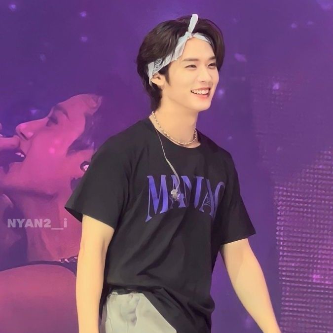 Behind-the-scenes cut of Lee Know (Stray Kids)