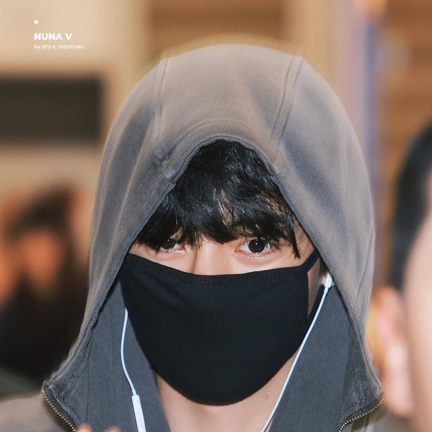 V (防弹少年团)粉丝拍下的瞬间