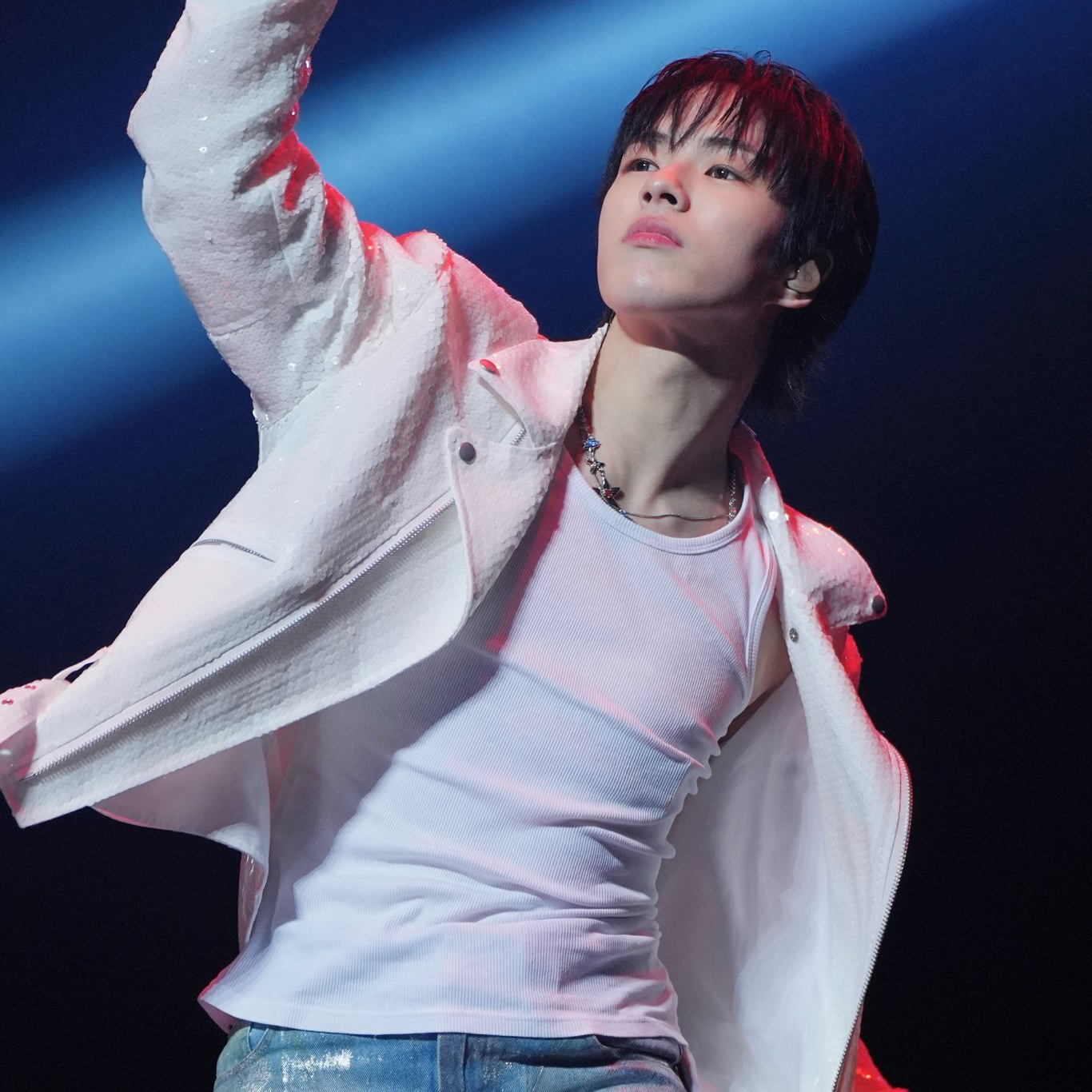Latest photo of Yoon Jaehyuk (TREASURE)