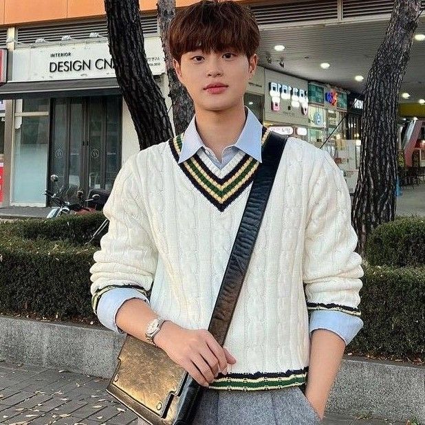 Foto terbaru Lee Daehwi (AB6IX)