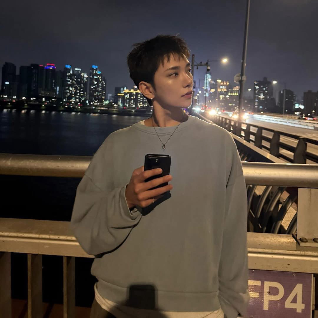 Recent activity shot of Joshua (SEVENTEEN)