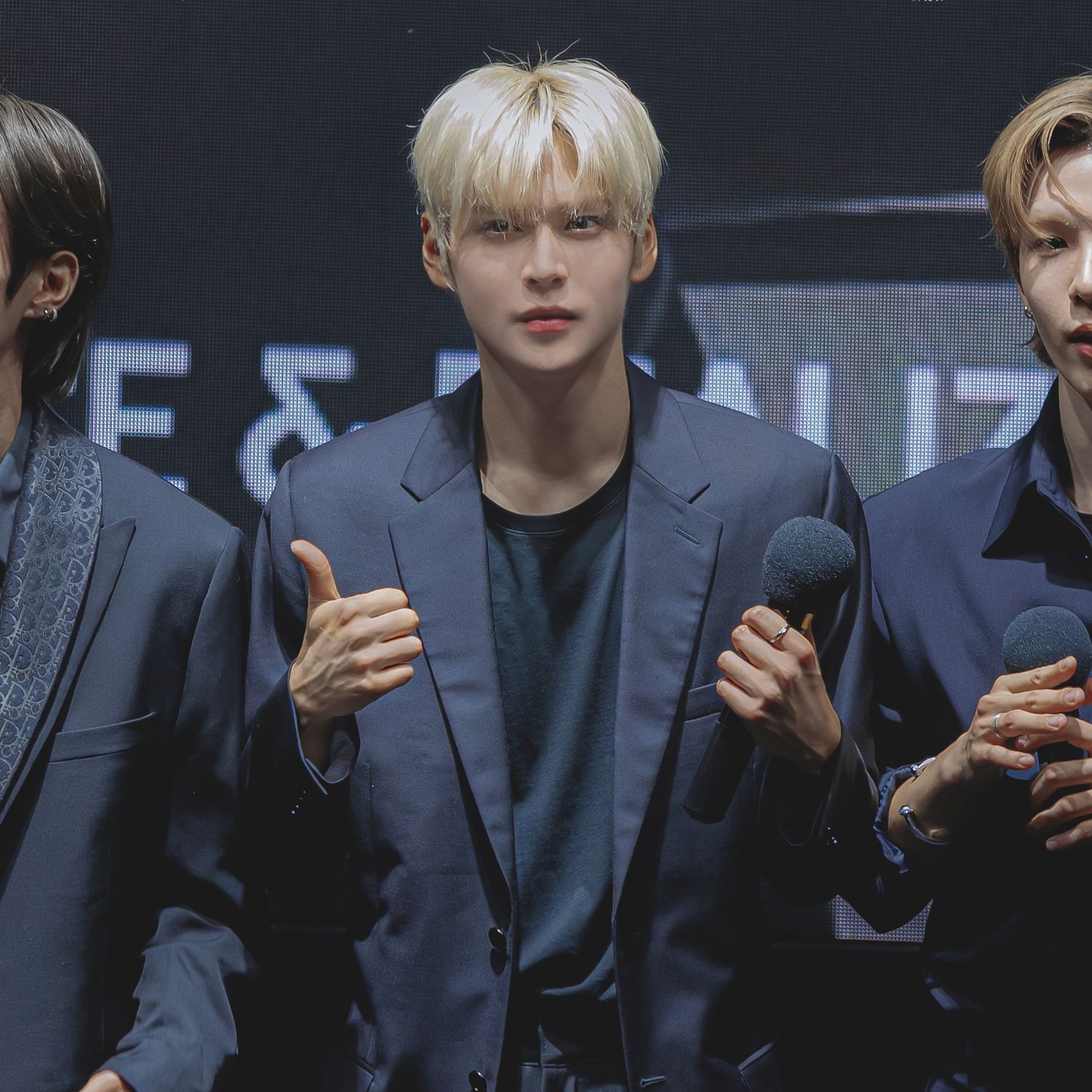 은석 (라이즈) 최근 활동샷