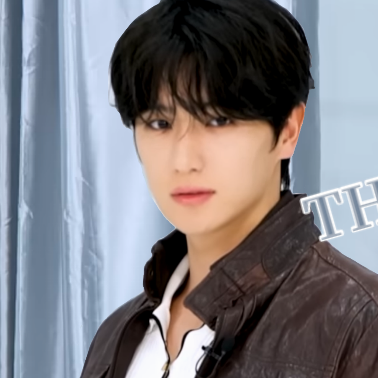 贤在 (THE BOYZ)的最新照片