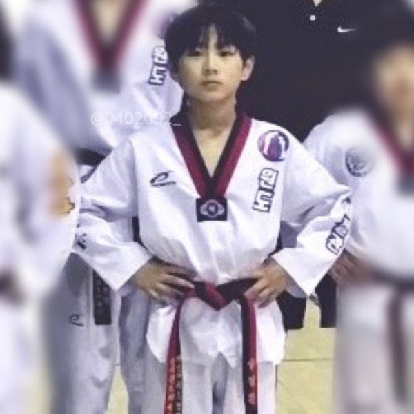 Popular profile image of Jungwon (ENHYPEN) selected by votes