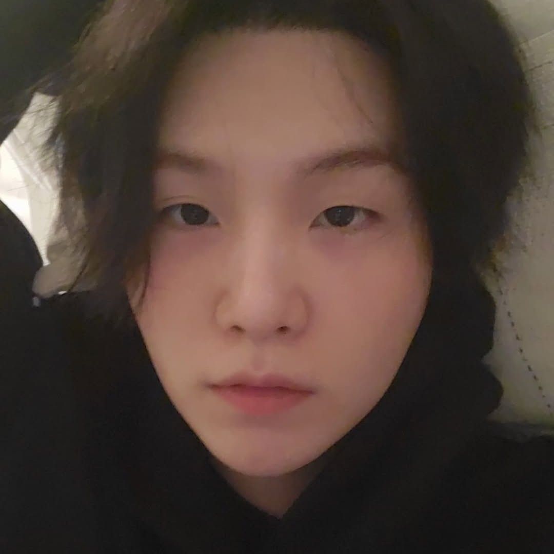 Latest photo of SUGA (BTS)