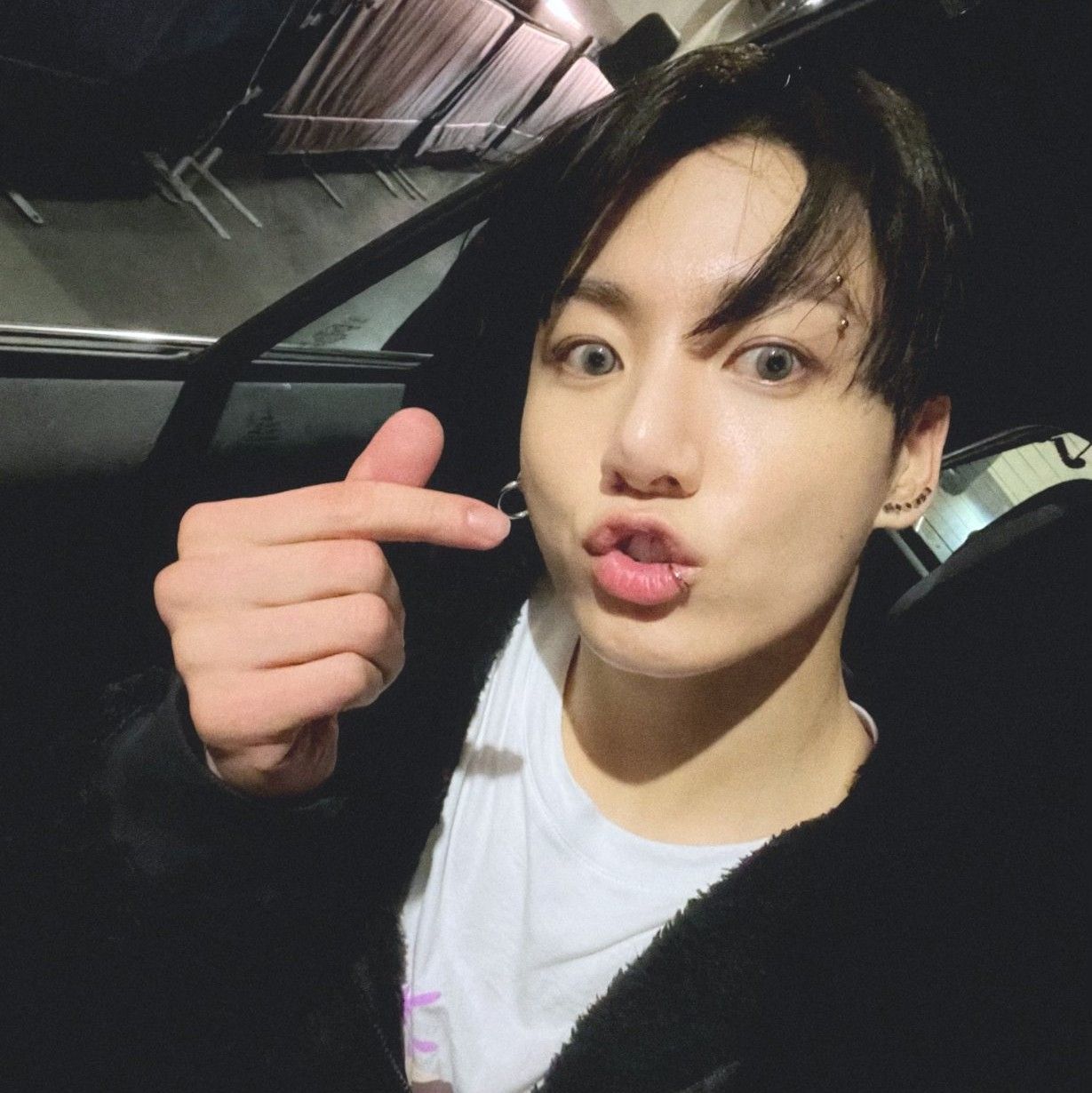 Potret di balik layar Jungkook (BTS)