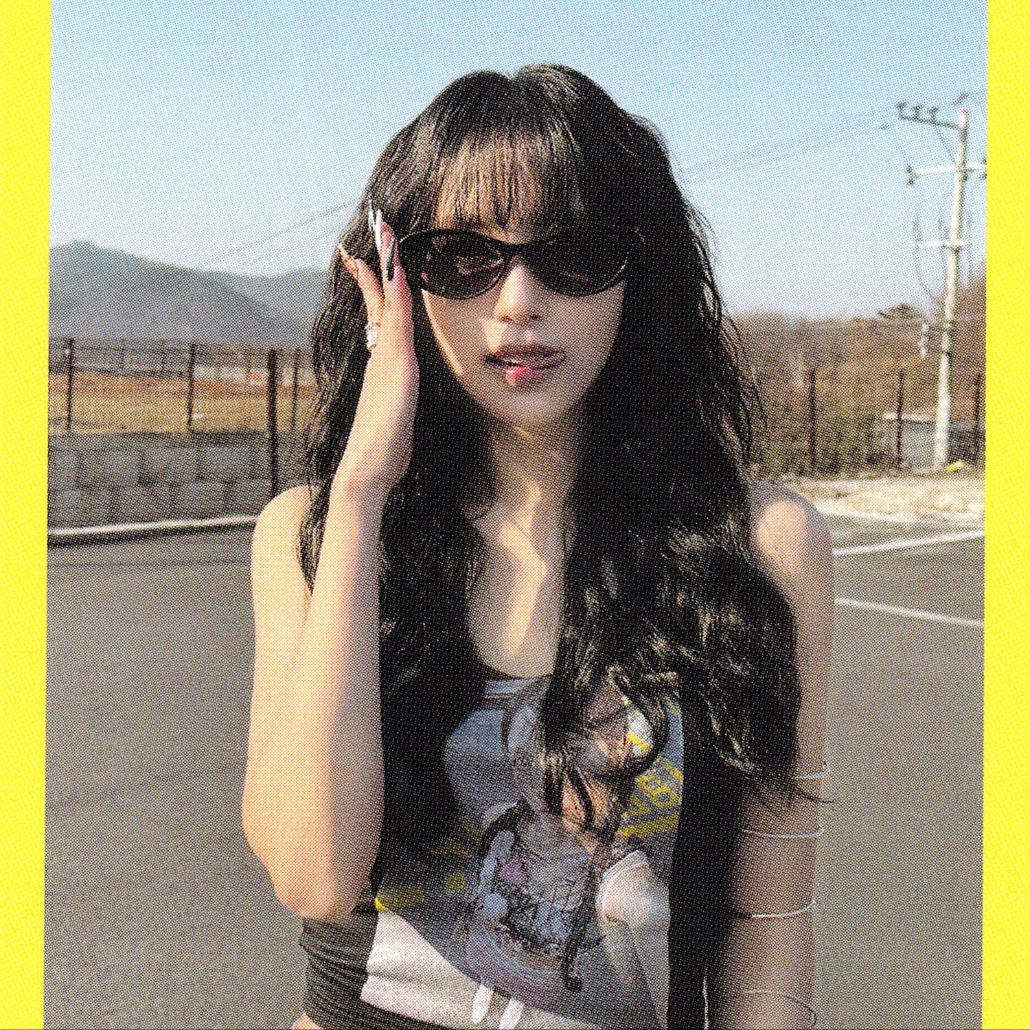 Latest photo of TWICE