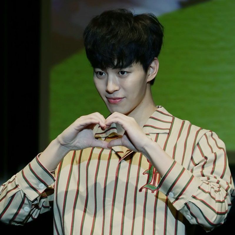Recent activity shot of VIXX