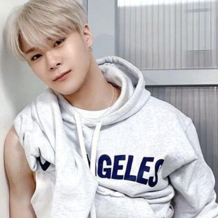 Recent activity shot of Moonbin (ASTRO)