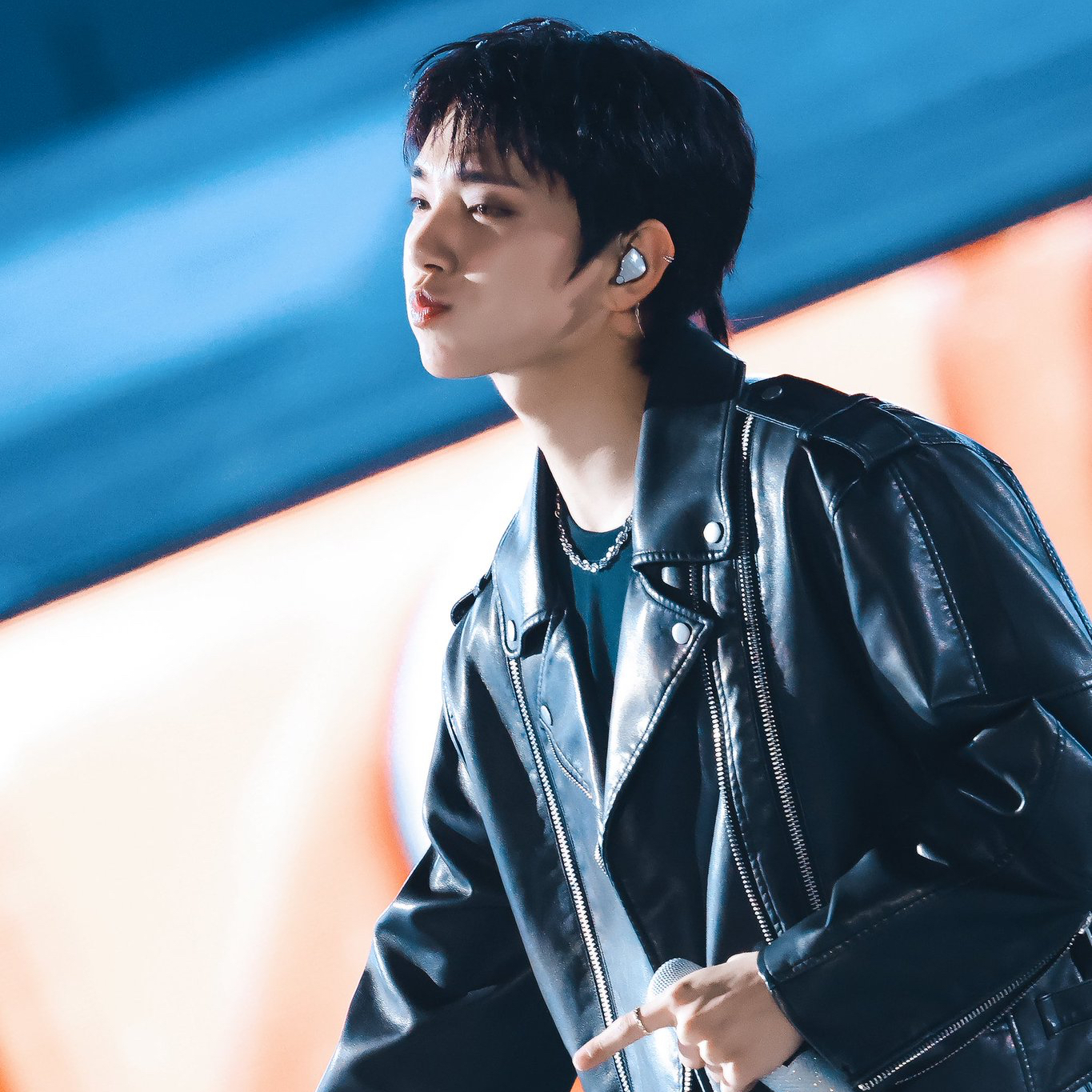 A moment captured by Joshua (SEVENTEEN)'s fan