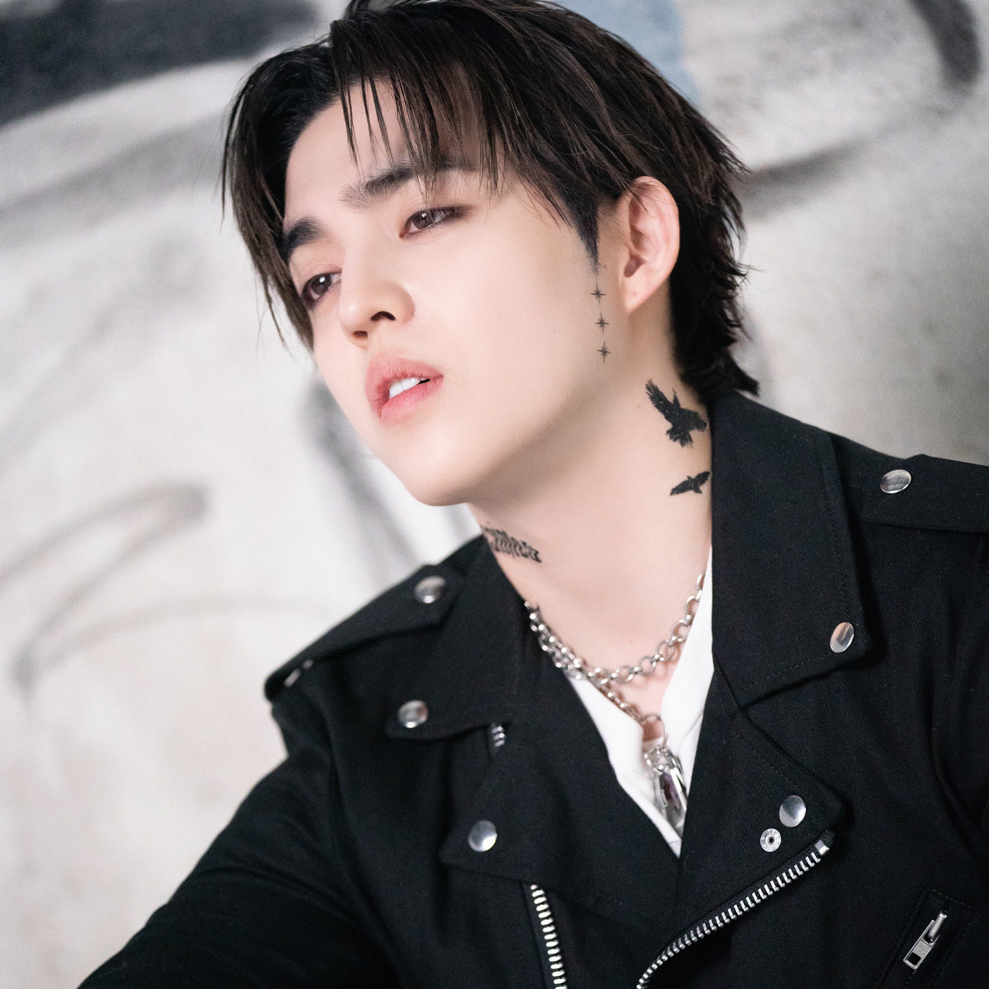 Recent activity shot of S.Coups (SEVENTEEN)