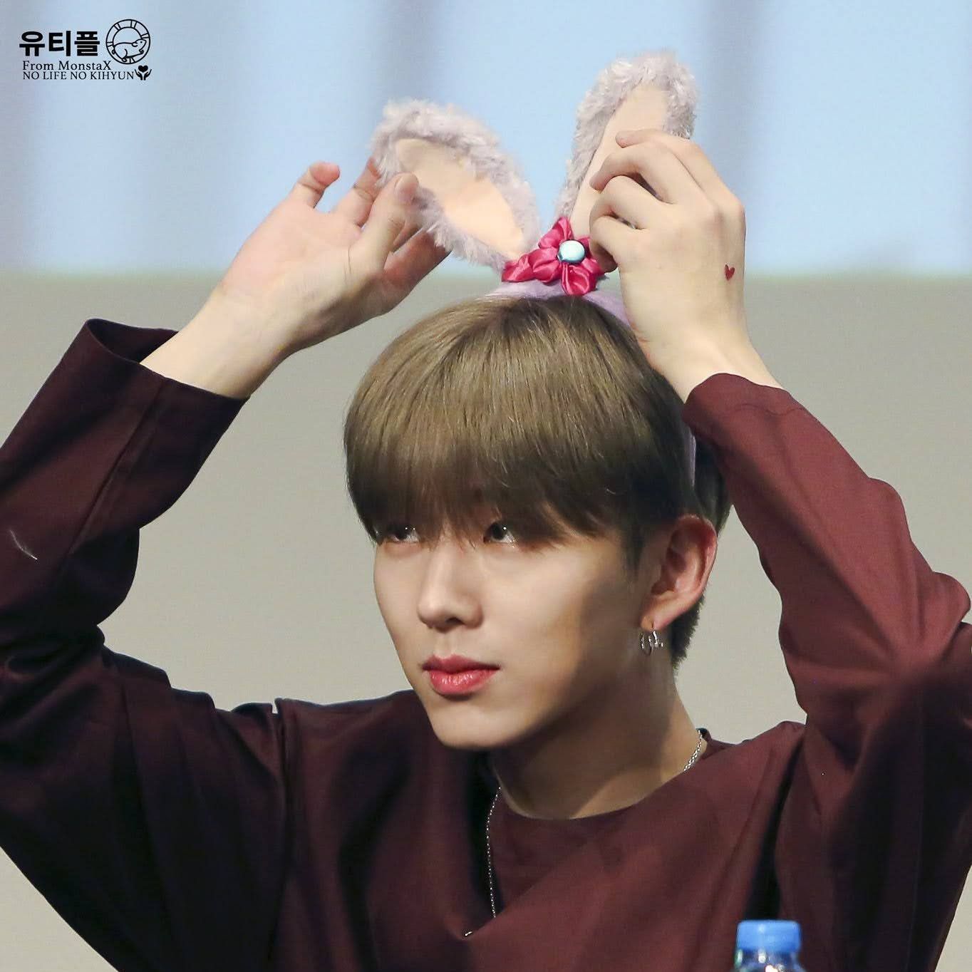 Behind-the-scenes cut of Kihyun (MONSTA X)