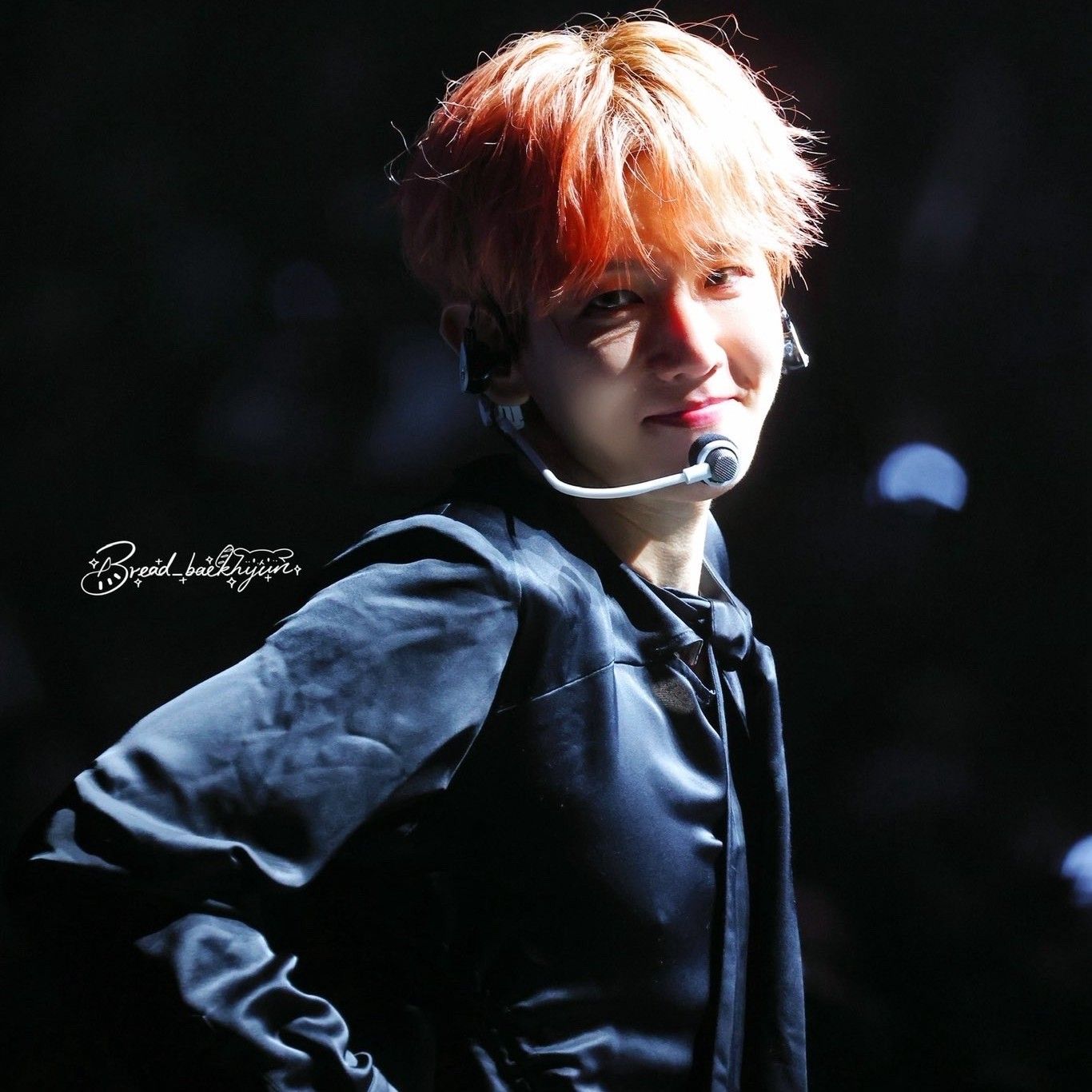Behind-the-scenes cut of Baekhyun (EXO)
