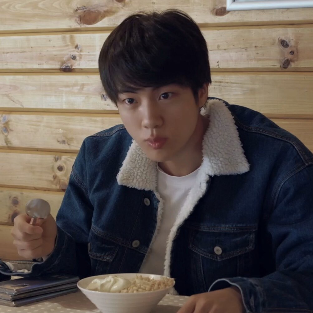 Potret di balik layar Jin (BTS)