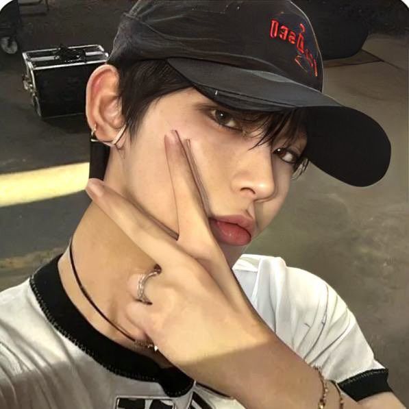 선우 (ENHYPEN)의 비하인드 컷
