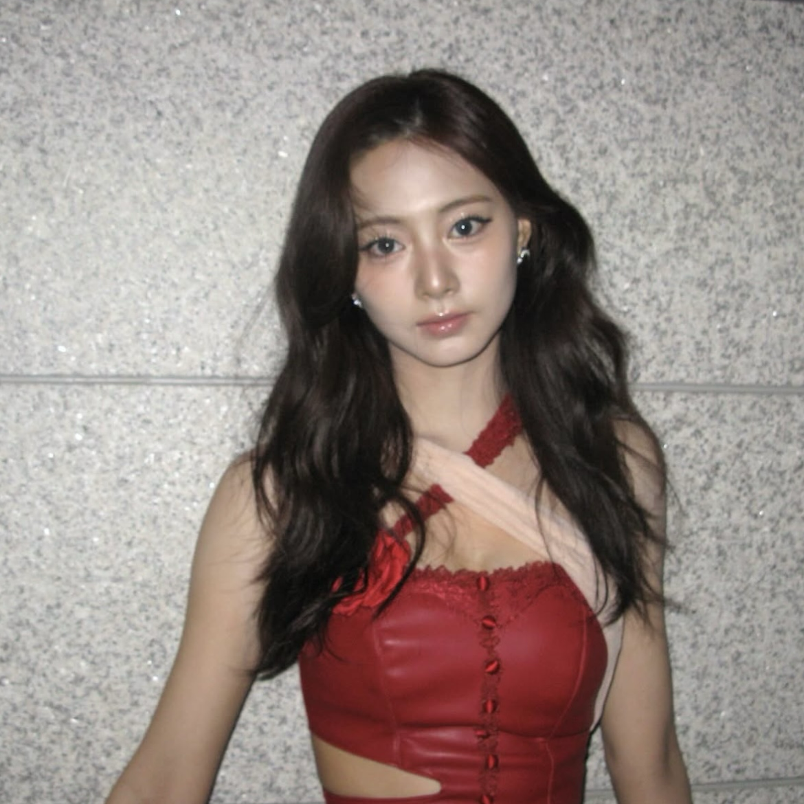 Potret di balik layar Tzuyu (TWICE)