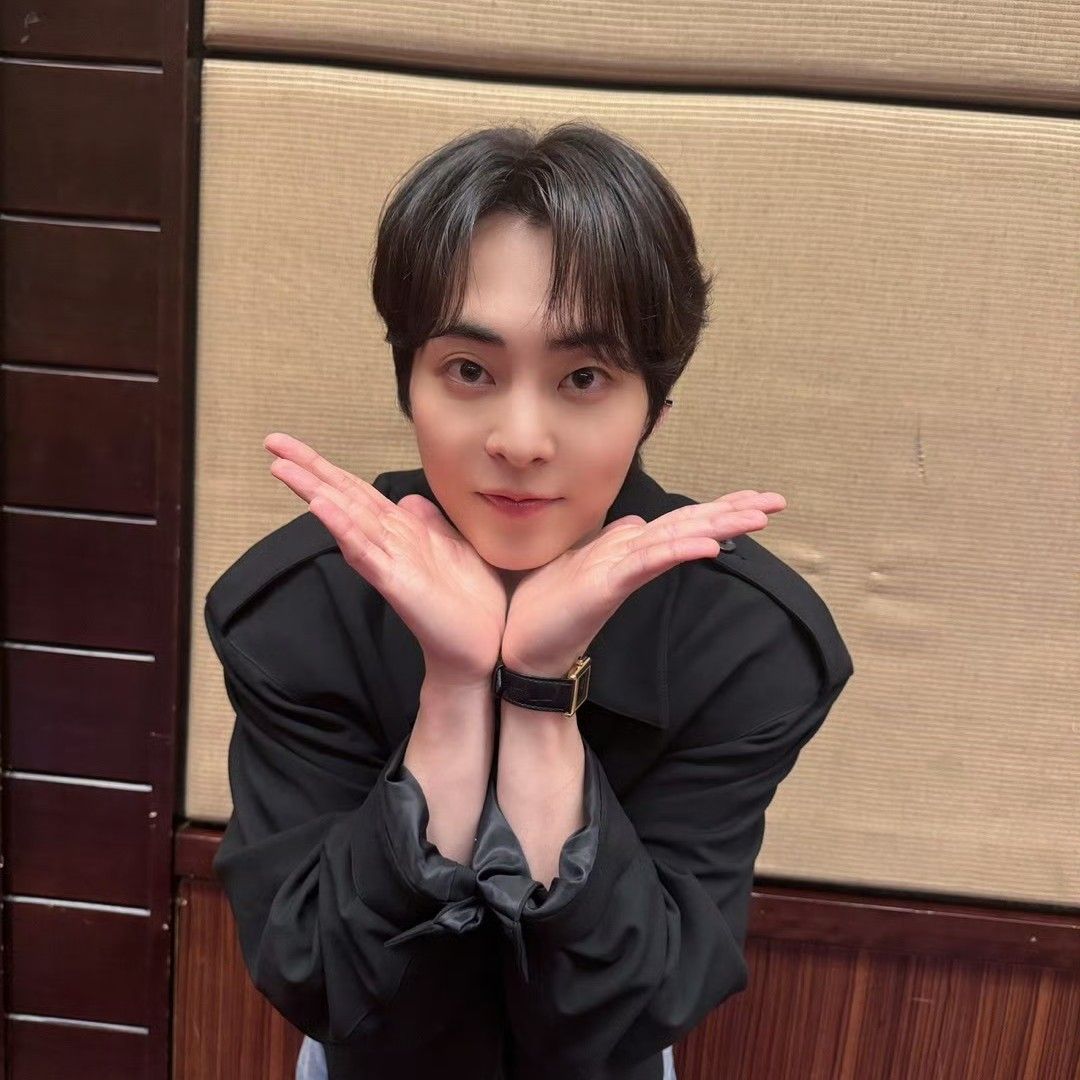 A moment captured by Xiumin (EXO)'s fan