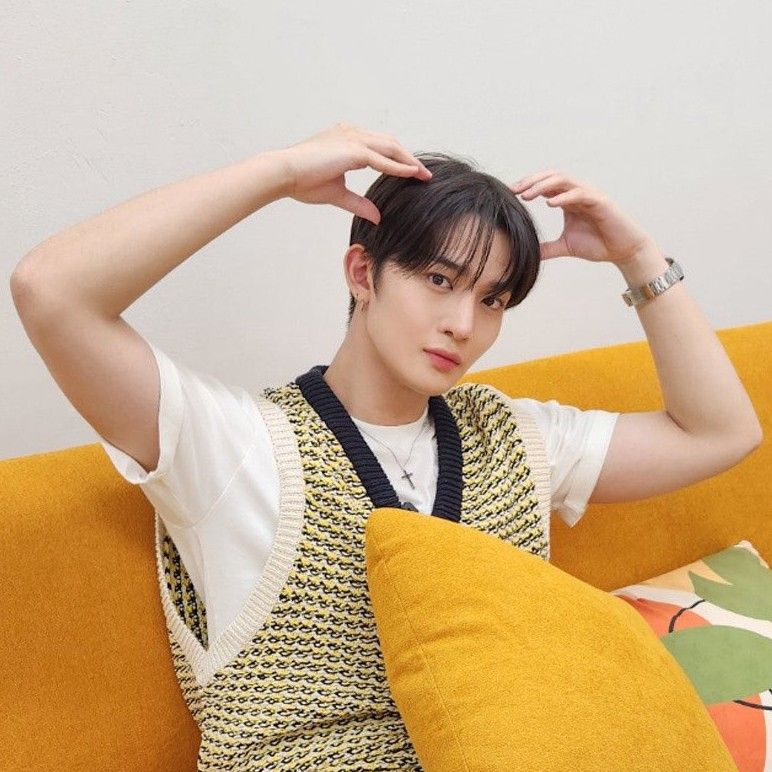 Latest photo of Bae Jinyoung