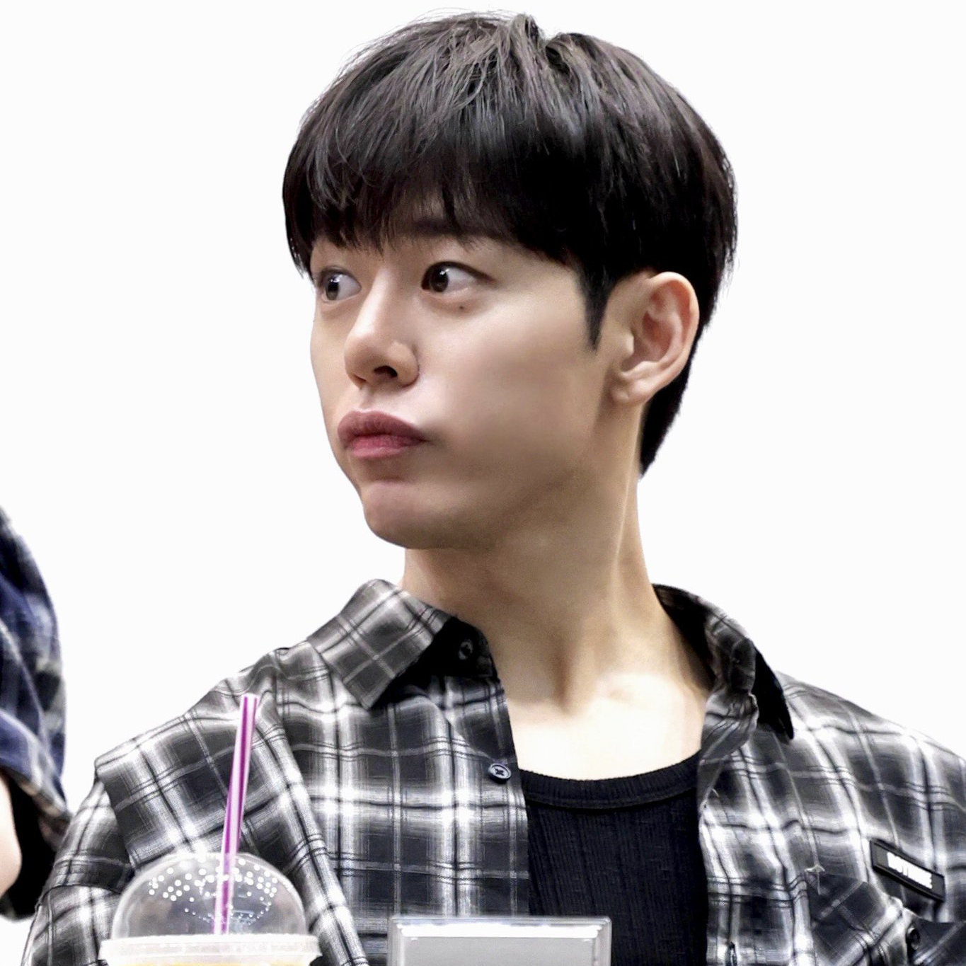大賢 (B.A.P)粉絲拍下的瞬間