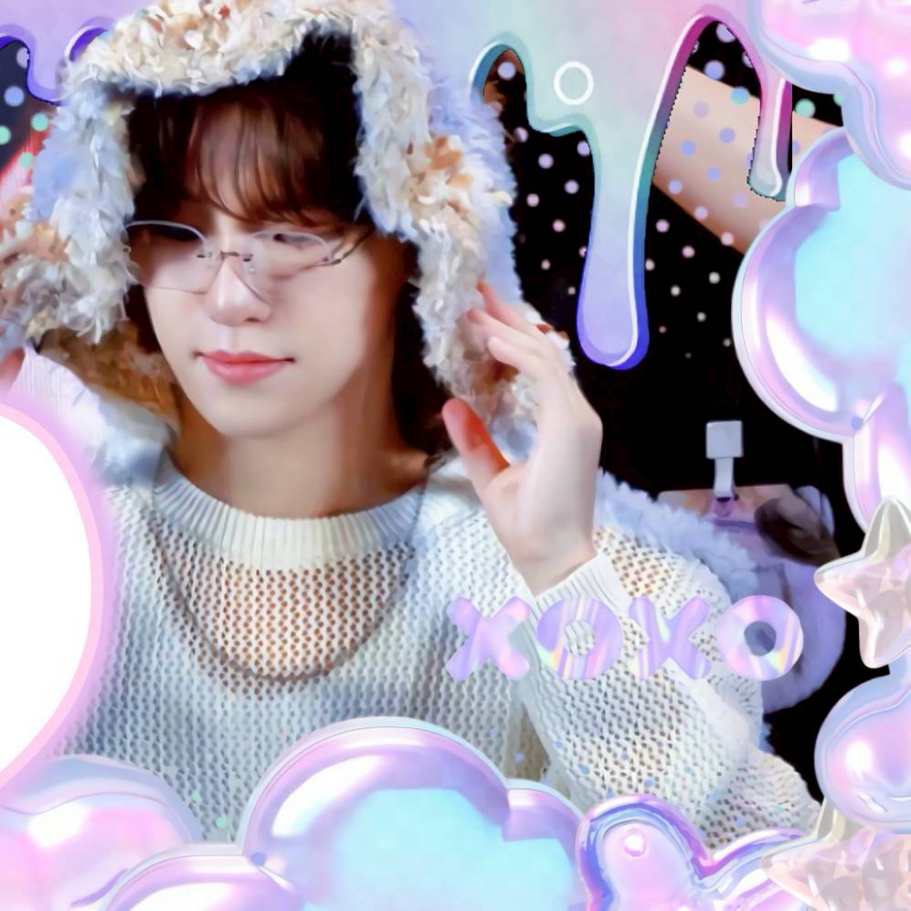 Latest photo of Dino (SEVENTEEN)