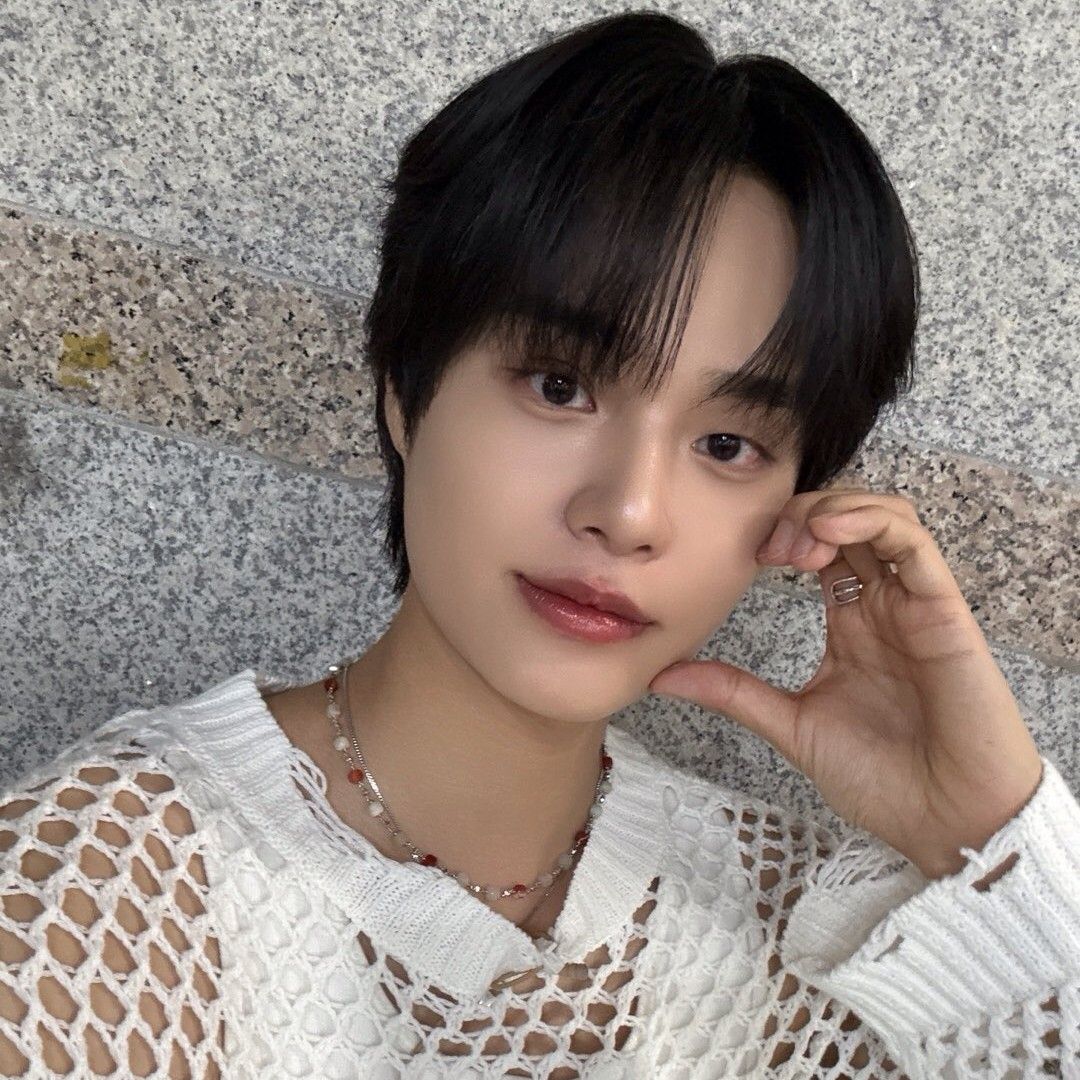 Behind-the-scenes cut of Lee Daehwi (AB6IX)
