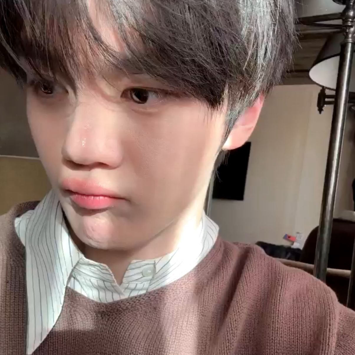 Behind-the-scenes cut of Kim Gyuvin (ZEROBASEONE)