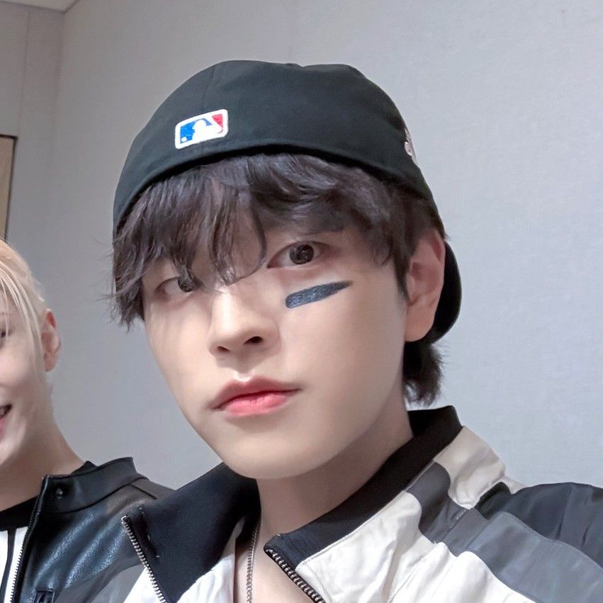 Behind-the-scenes cut of Seungmin (Stray Kids)