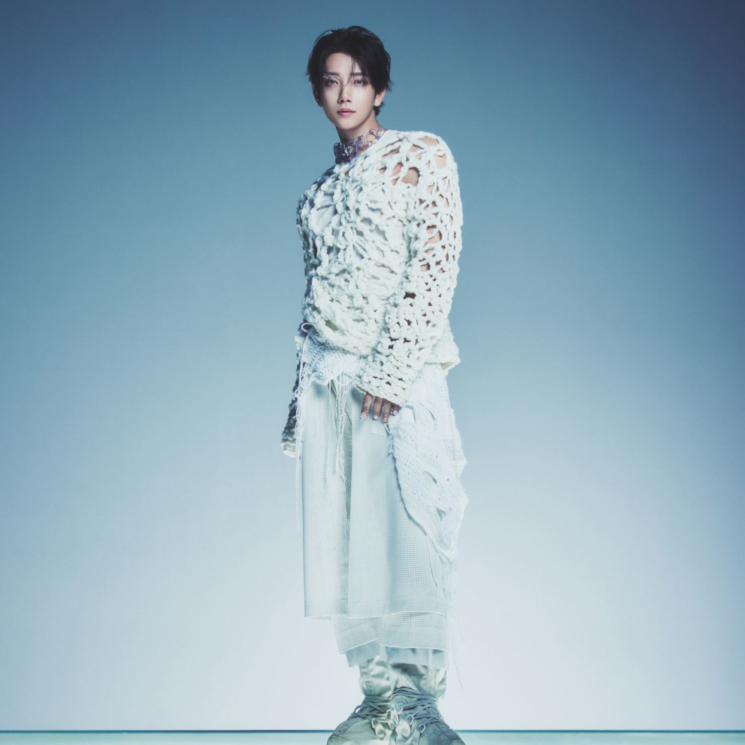 Latest photo of Joshua (SEVENTEEN)