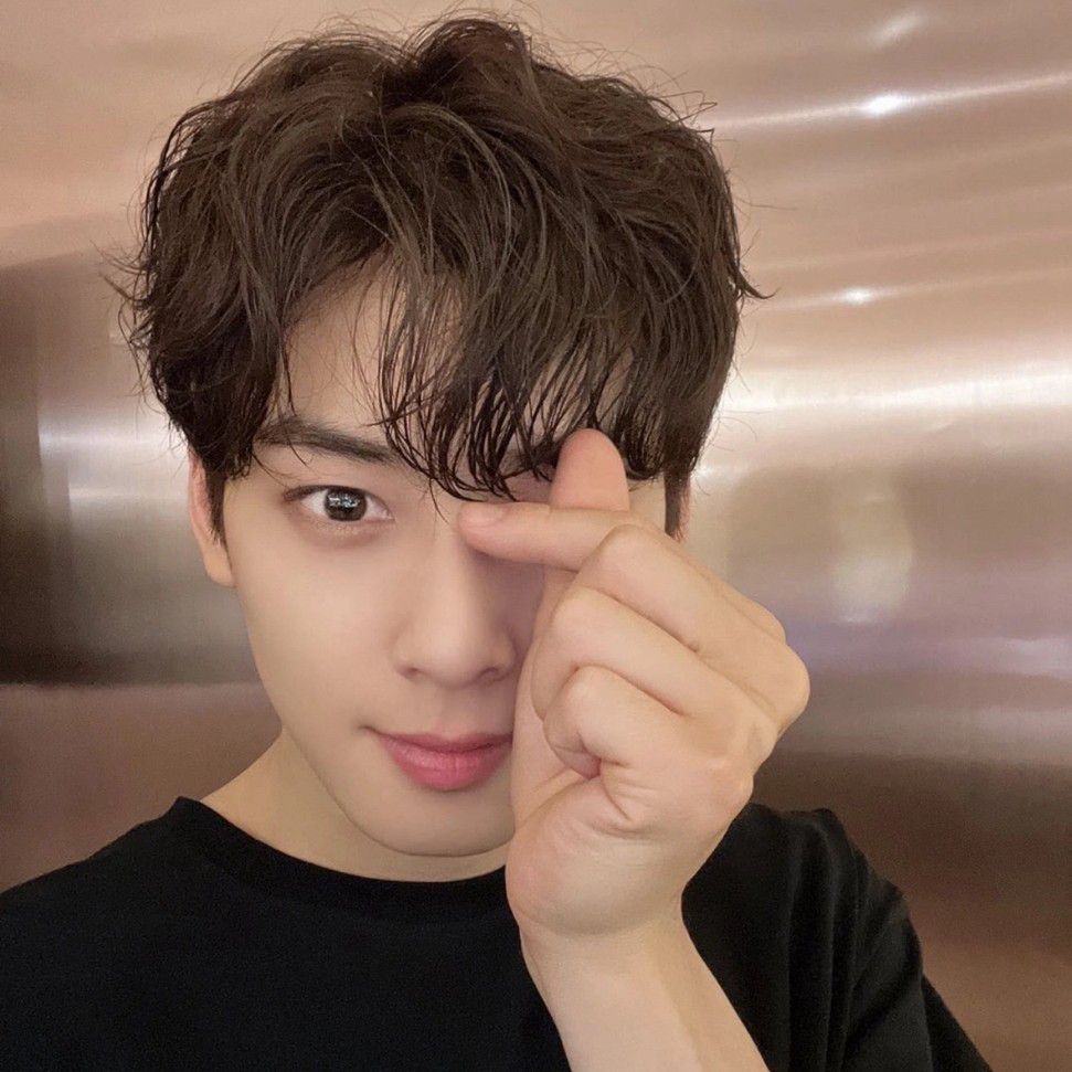 A moment captured by Eunwoo (ASTRO)'s fan