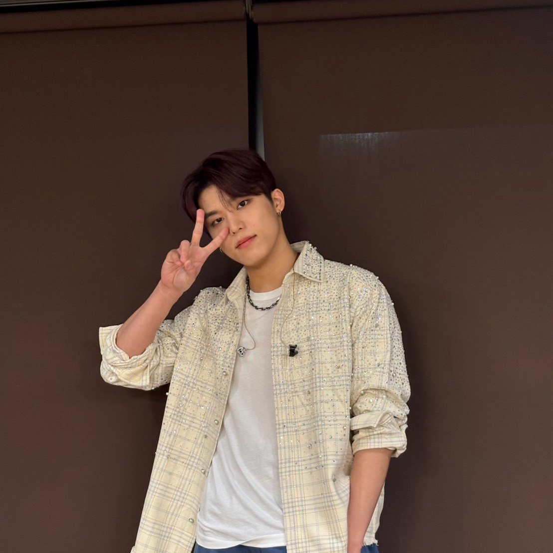 Recent activity shot of Park Jeongwoo (TREASURE)