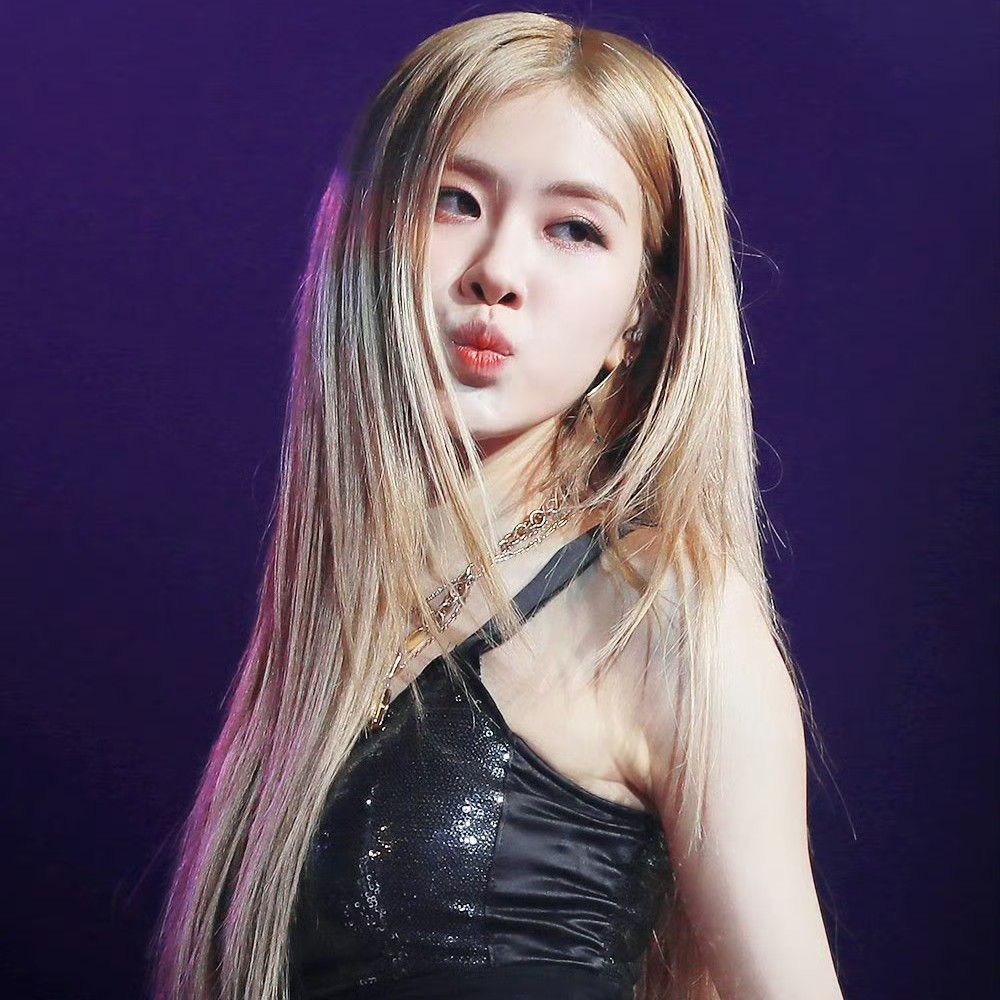 A moment captured by ROSÉ (BLACKPINK)'s fan