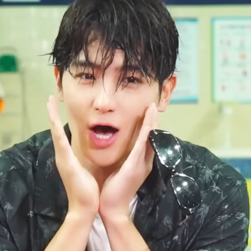 賢在 (THE BOYZ)的最新照片