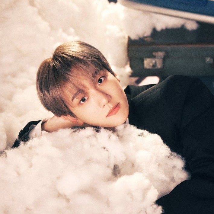 Latest photo of Baekhyun (EXO)