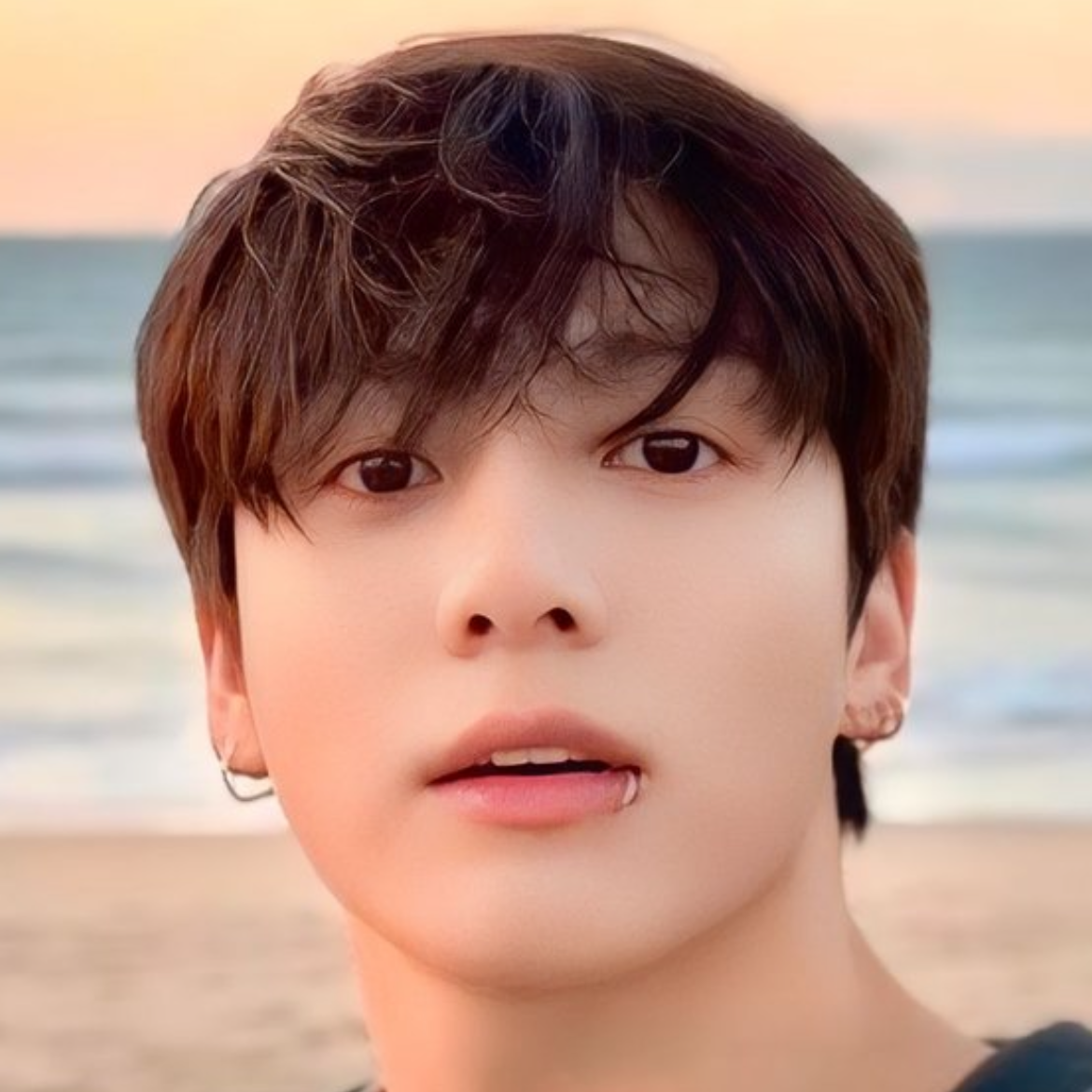 Latest photo of Jungkook (BTS)
