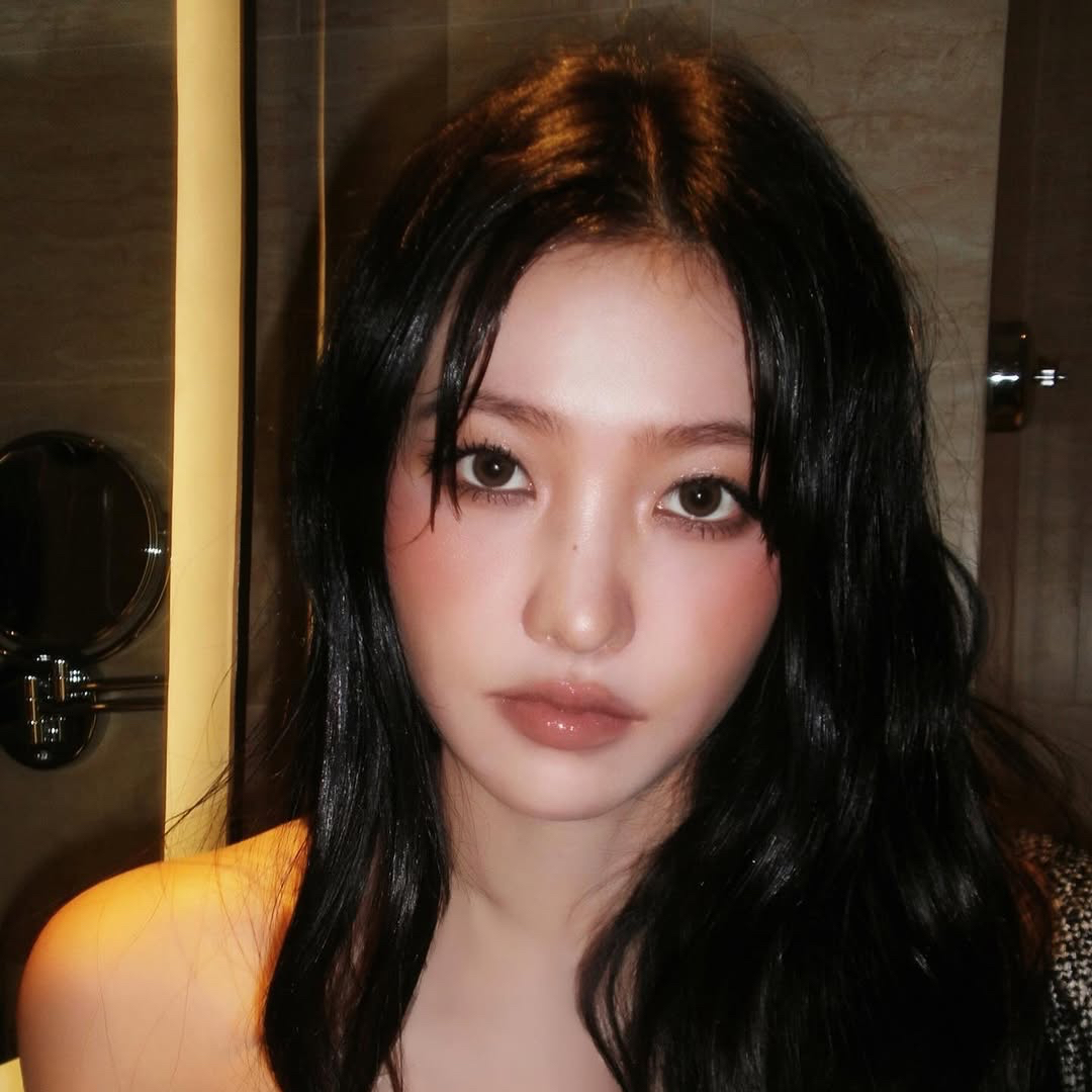 Behind-the-scenes cut of Yeri (Red Velvet)