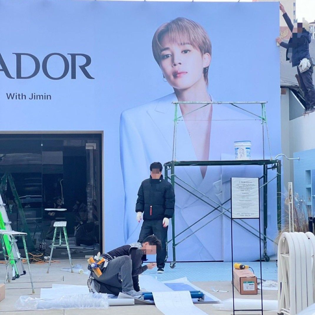 Foto aktivitas terbaru Jimin (BTS)