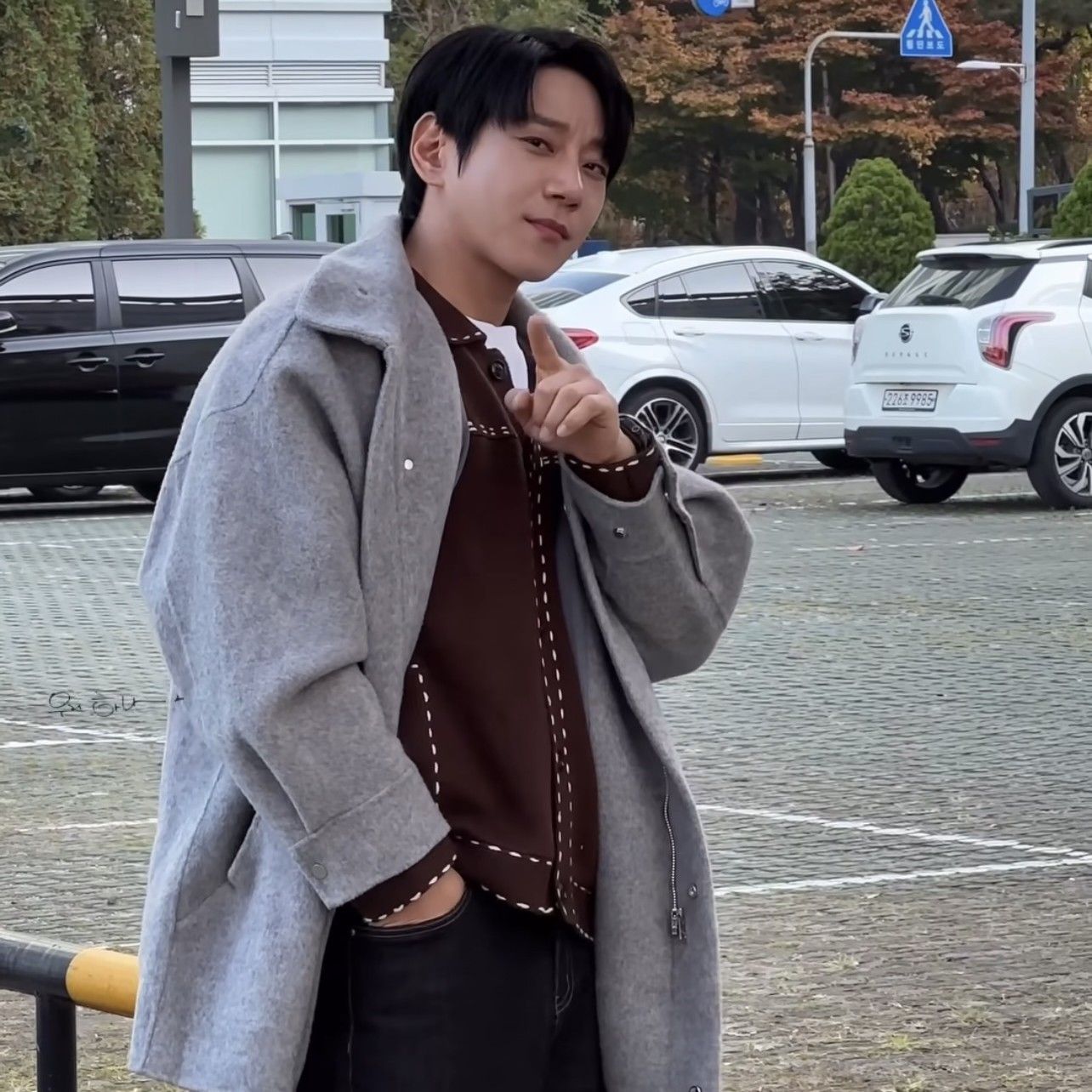 A moment captured by Hwang Chiyeol's fan