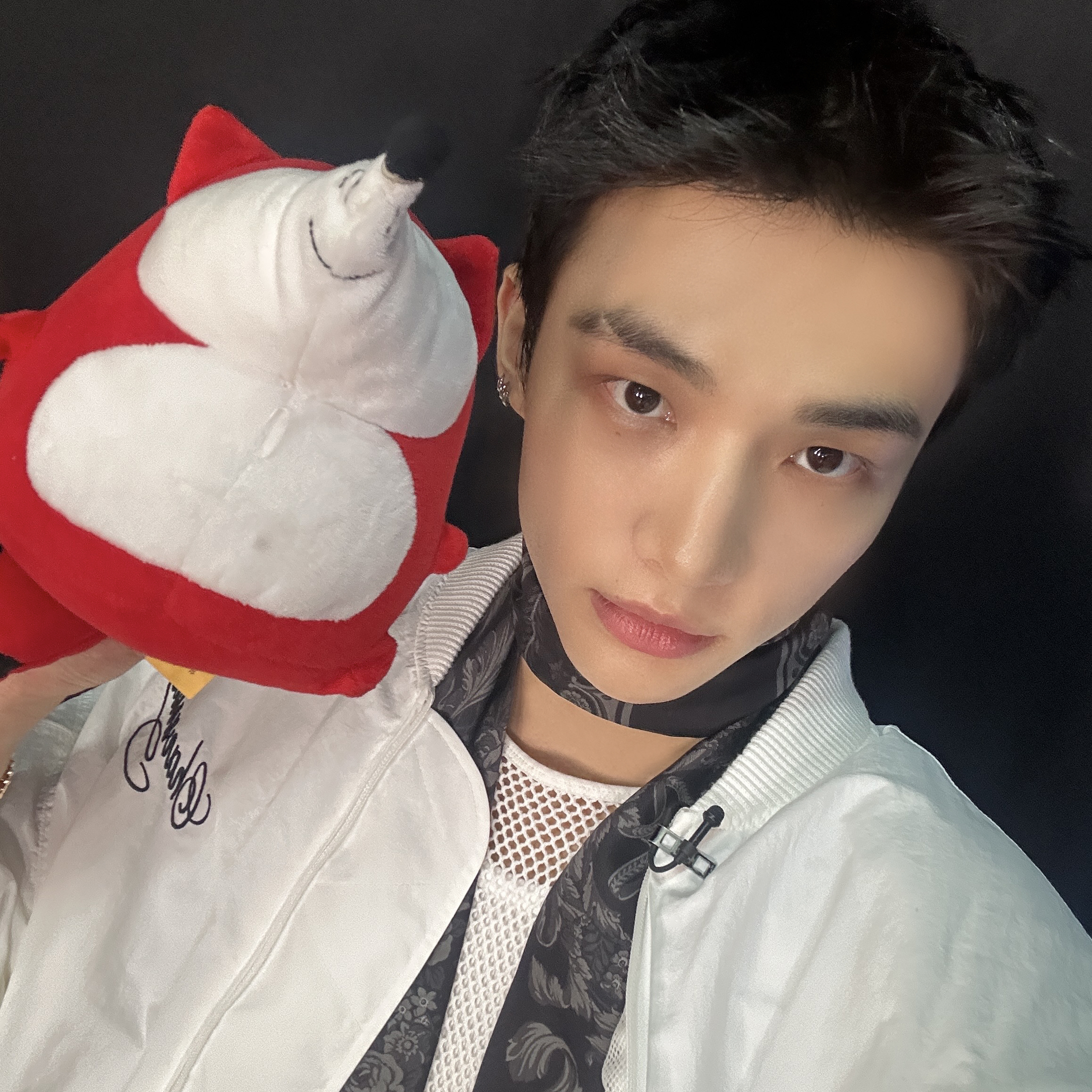 Behind-the-scenes cut of Hyunjin (Stray Kids)