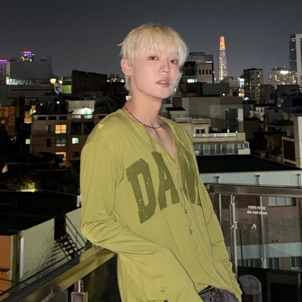 Chan (A.C.E)的最新照片