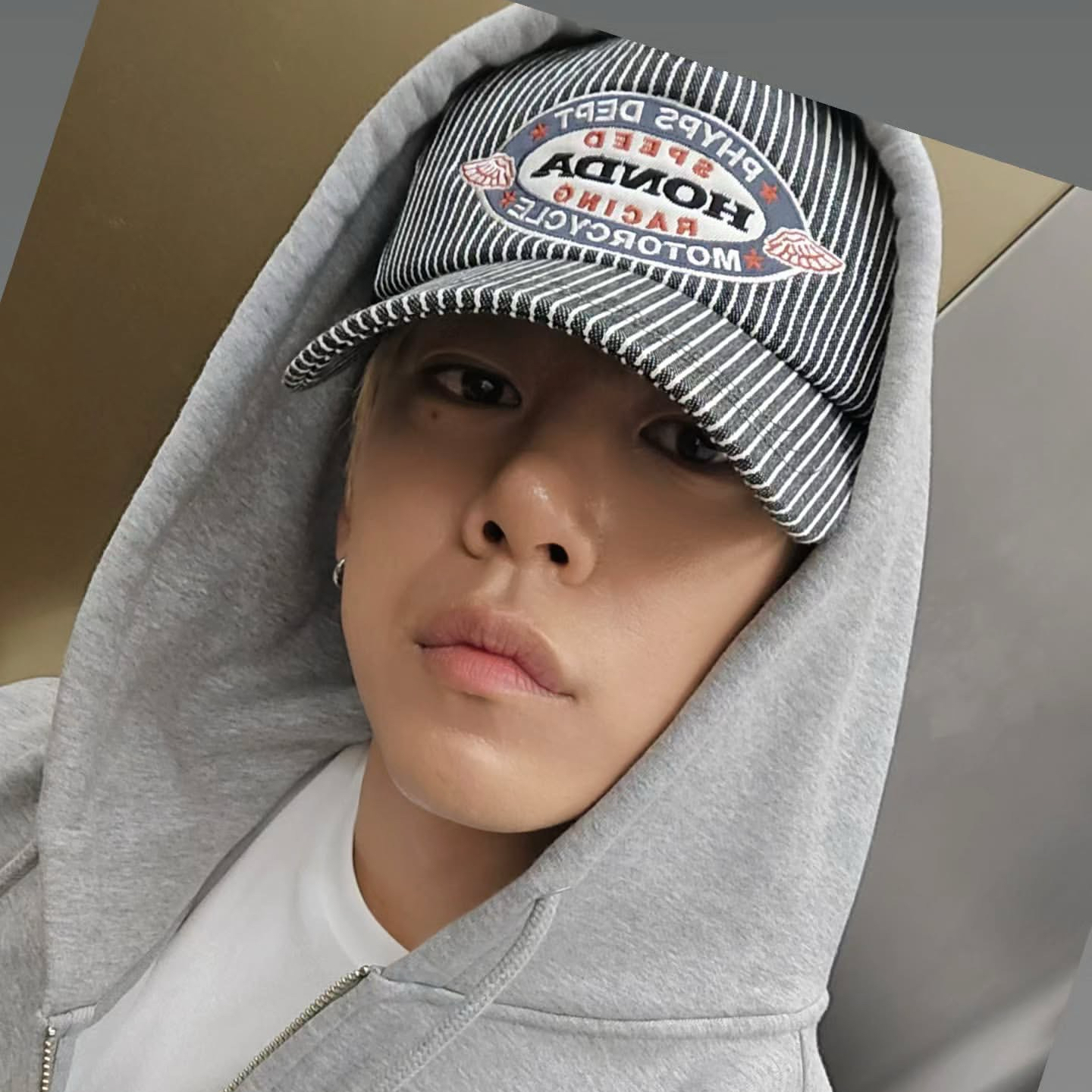 A moment captured by Daehyun (B.A.P)'s fan