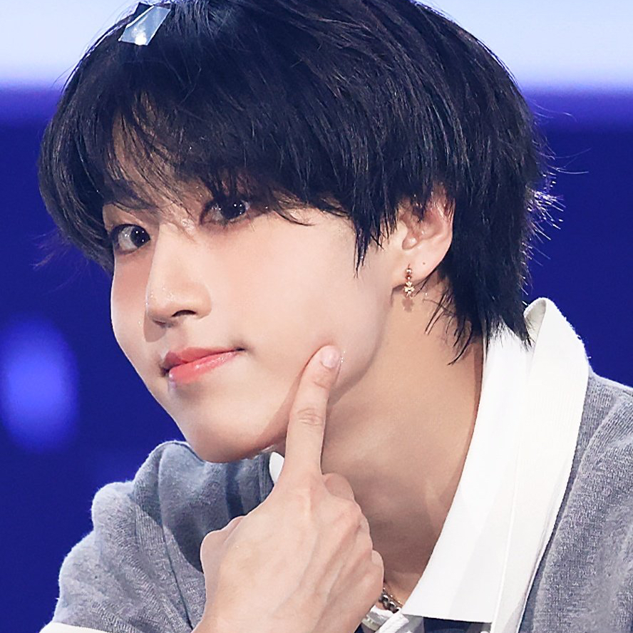 A moment captured by HAN (Stray Kids)'s fan