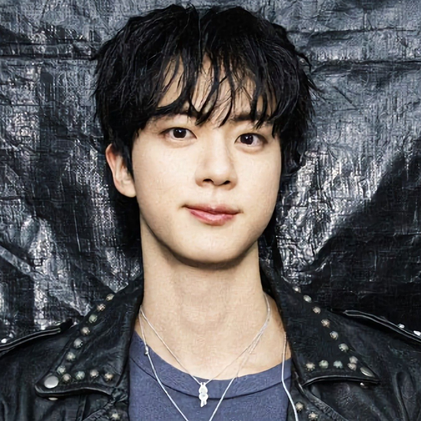 Momen yang diabadikan oleh penggemar Jin (BTS)