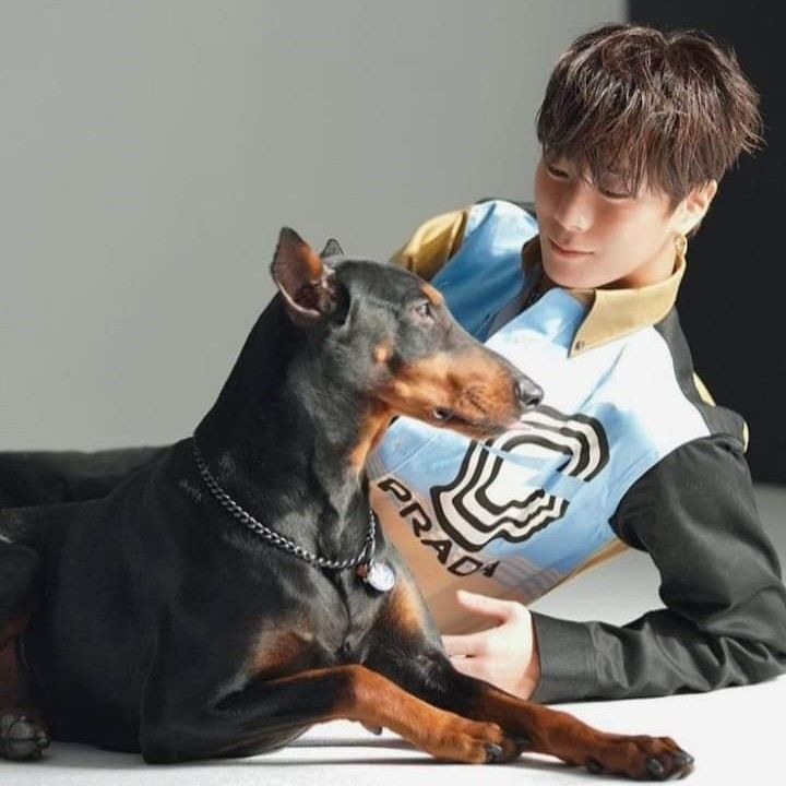 Foto terbaru Moonbin (ASTRO)